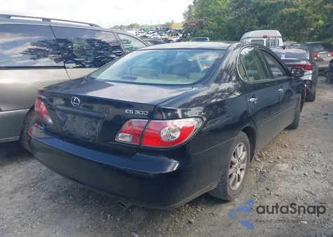 2002 Lexus Es z USA, uszkodzony, nr VIN JTHBF30G420074156